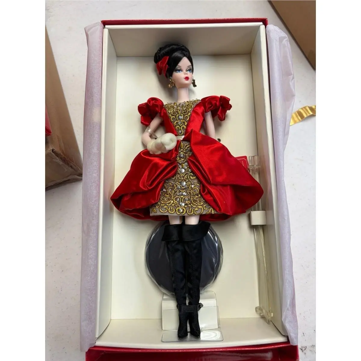 Barbie Fashion Model Collection Russia Darya Doll 2010 Mattel T7675