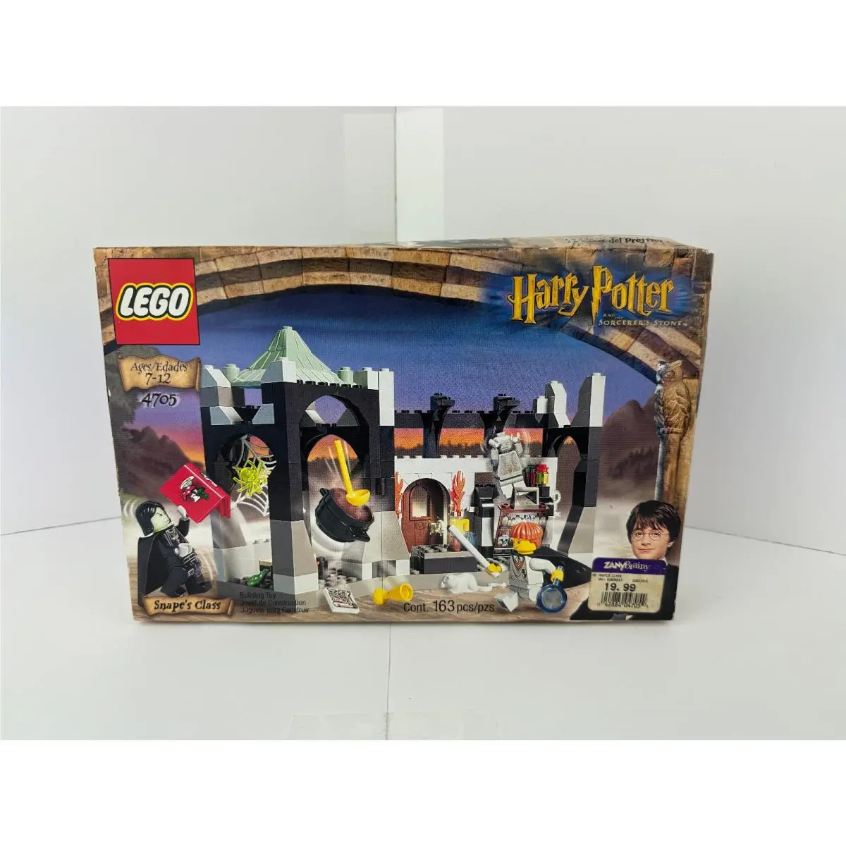 Lego 4705 Harry Potter Snape`s Class 2001 Set 163 Pieces Retired