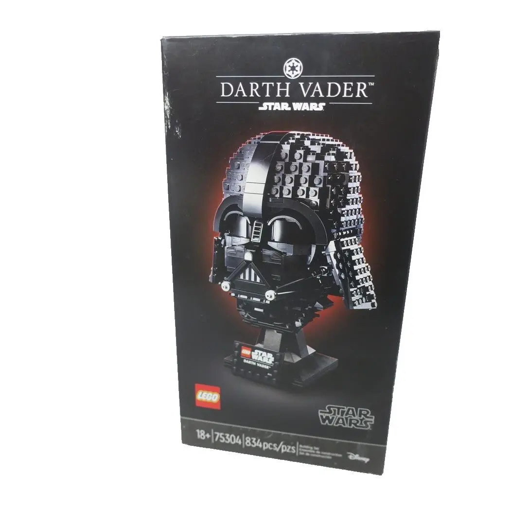 Lego Star Wars: Darth Vader Helmet 75304 Set