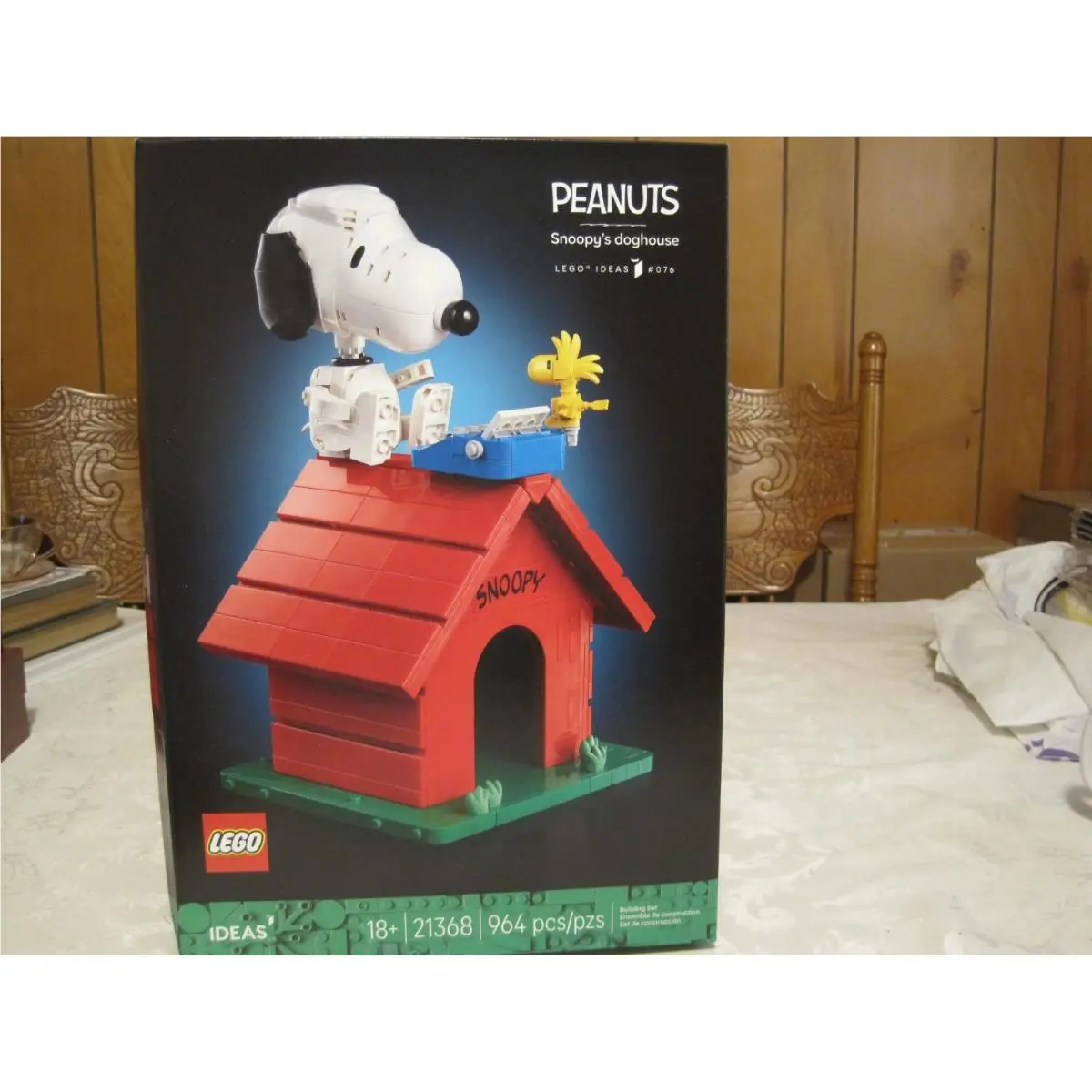 2026 Lego Ideas Peanuts 21368 Snoopy`s Doghouse with Woodstock