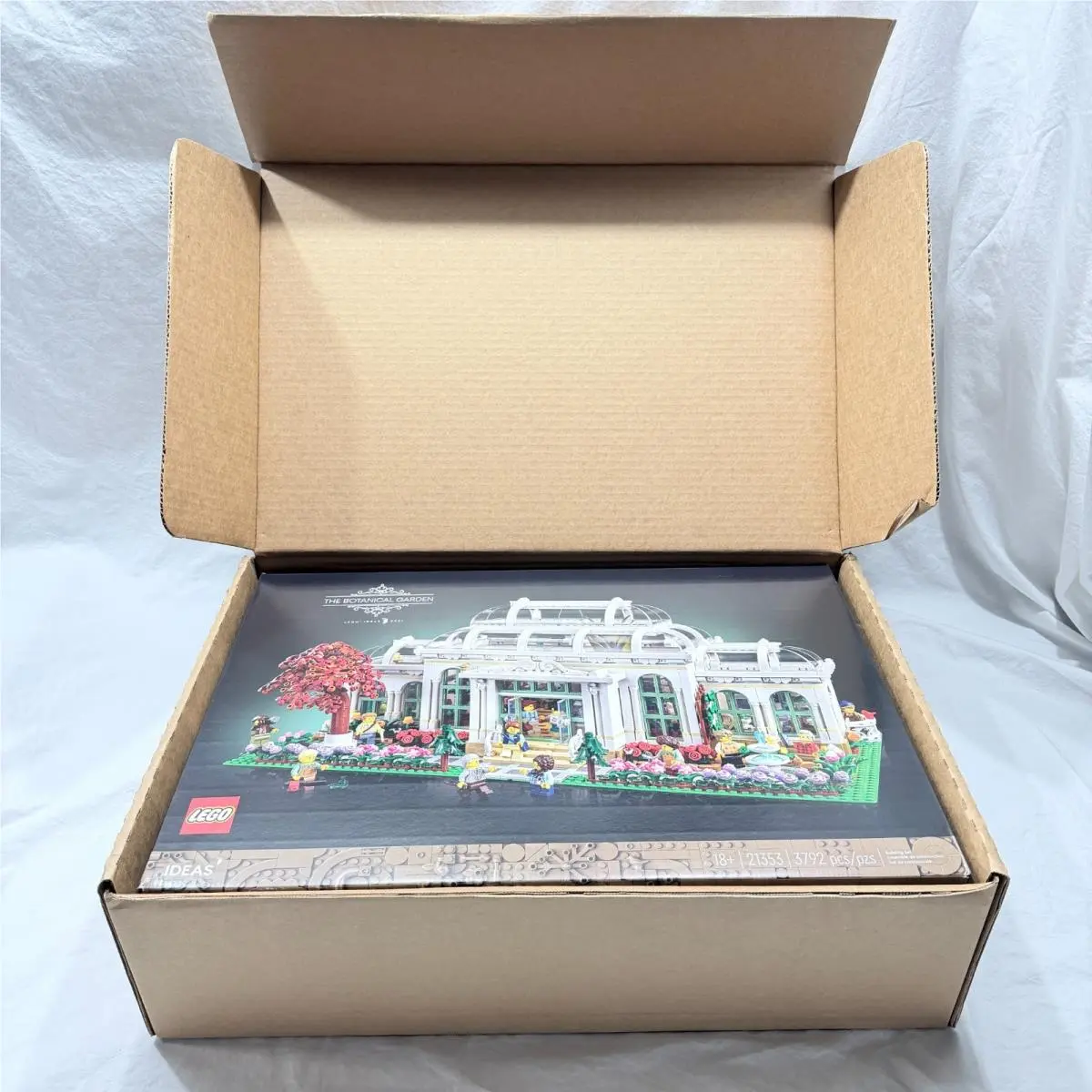 Lego Ideas: Botanical Garden 21353 / IN Hand