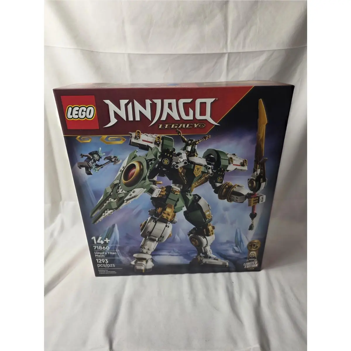 Lego Ninjago Legacy 71860 Lloyd`s Titan Mech 1293 Pieces Release