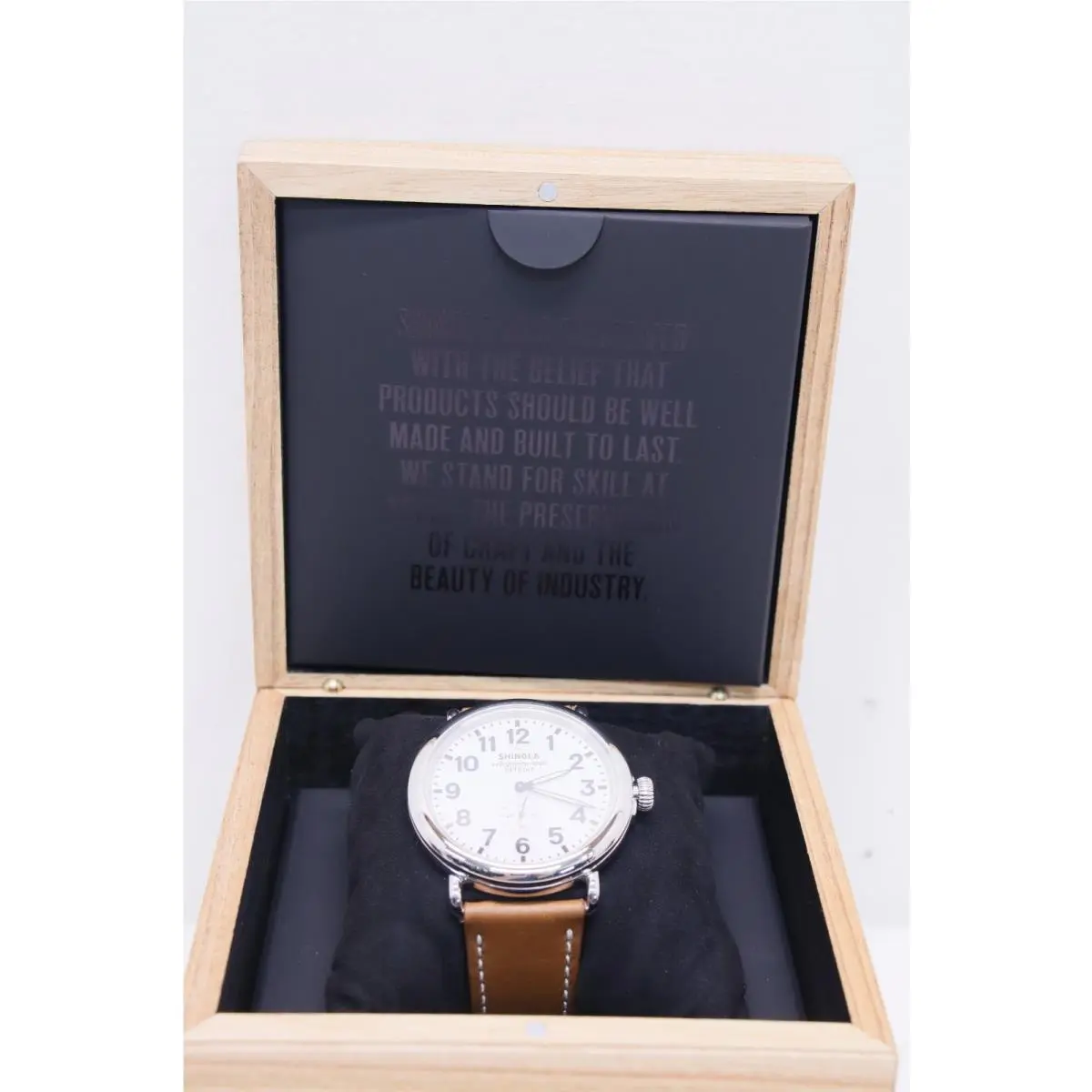 Runwell Argonite 1069 Detroit White Dial 41mm Brown Leather Watch W. Box by Shinola
