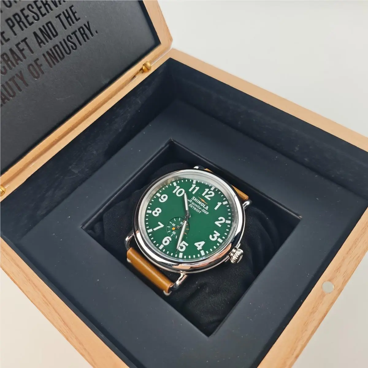 Shinola The Runwell Green Dial Brown Leather Strap Quartz Men`s Watch 47mm