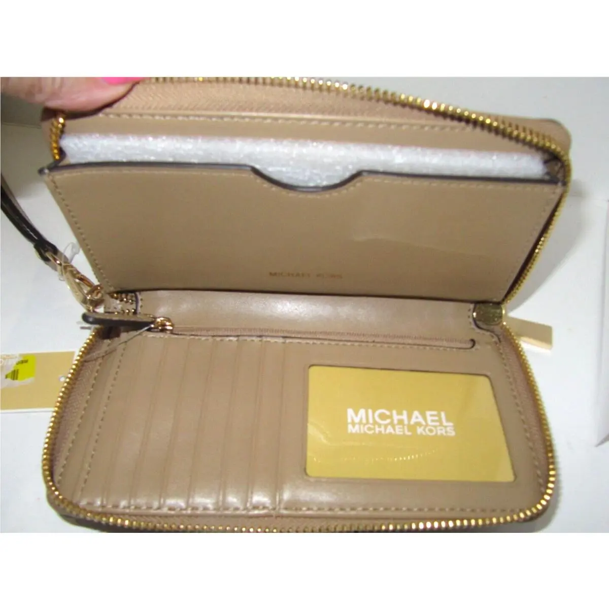 Michael Kors Jet Set Large Flat Multifunction Phone Case Camel Wallet