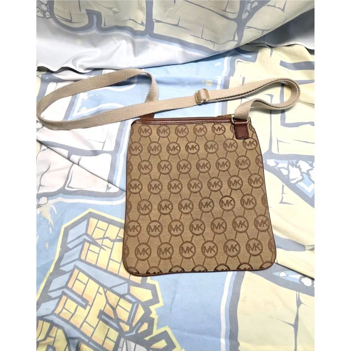 Michael Kors Crossbody Jacquard Monogram Jet Set Travel Large Mocha Brown Bag