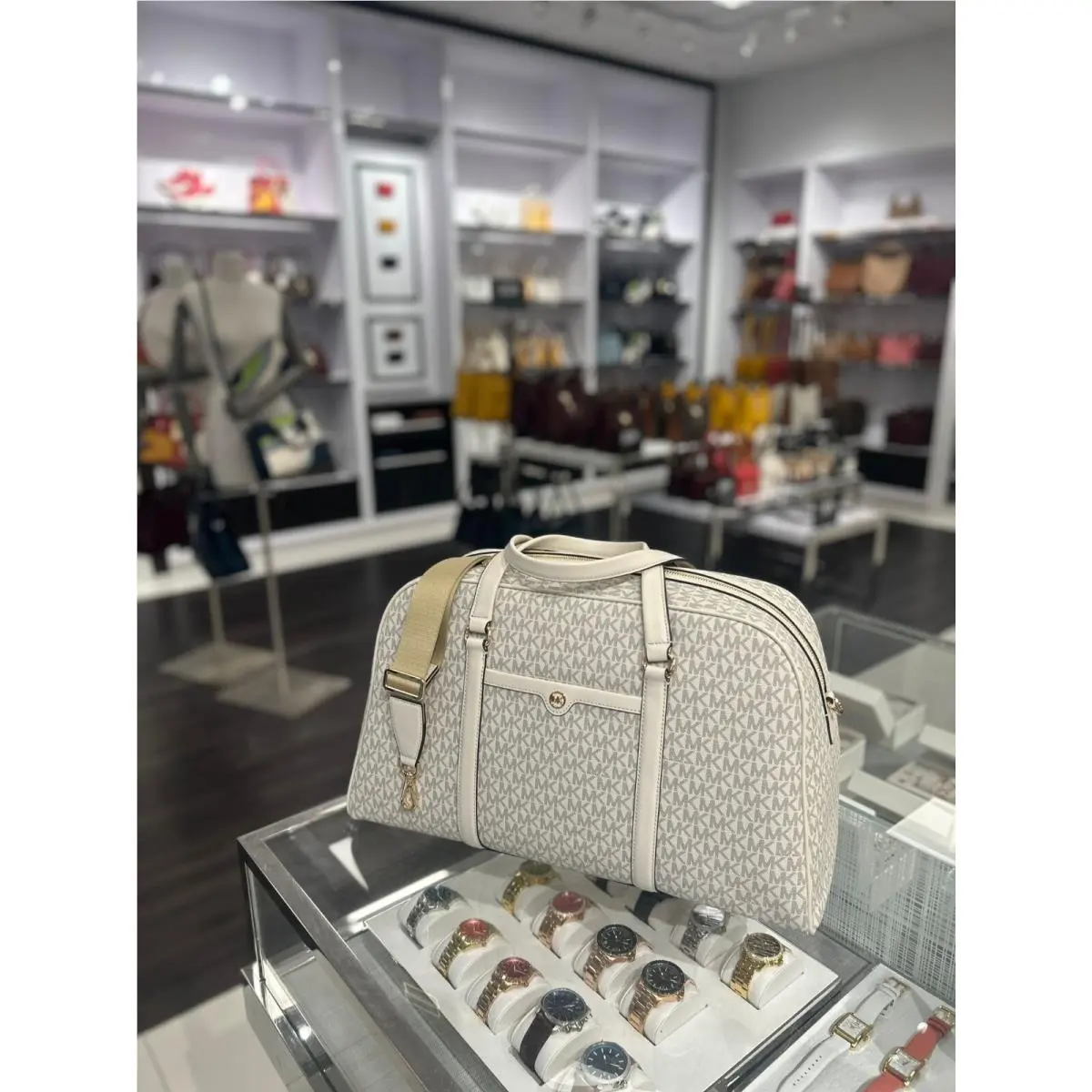 Michael Kors Travel XL Pvc Weekender Duffle Luggage Bag Light Cream Multi