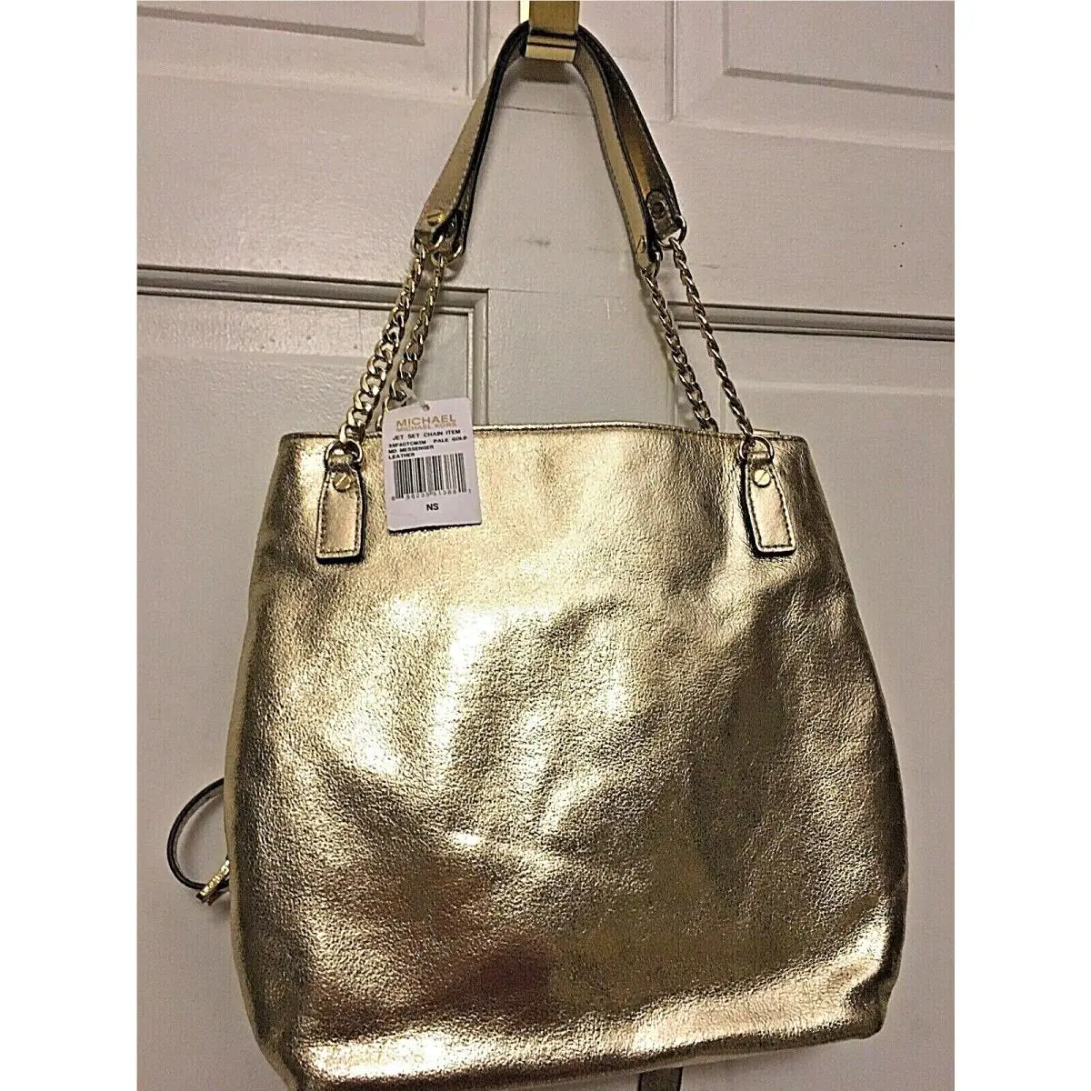 Michael Kors Gold Jet Set Chain Messenger Leather Crossbody / Shoulder Bag