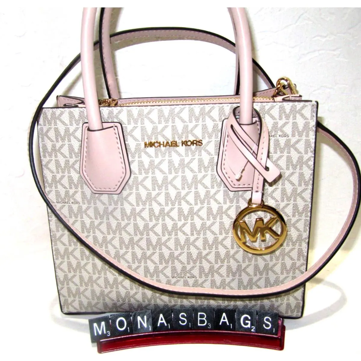 Michael Kors Mercer Messenger Medium Crossbody Bag Vanilla Pink Blush
