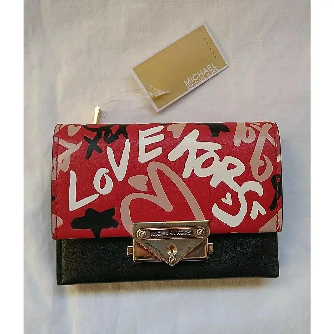 Michael Kors Women`s Love and Hearts Cece Leather Card Case Wallet
