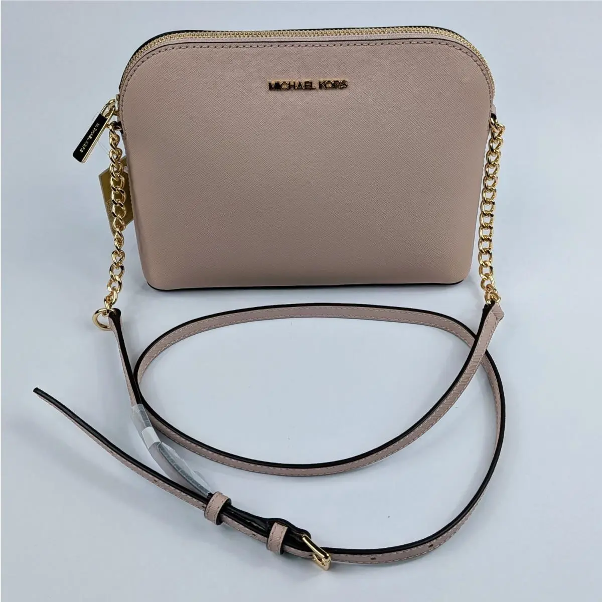 Michael Kors Cindy Large Dome Soft Pink Crossbody Purse W/key Fob