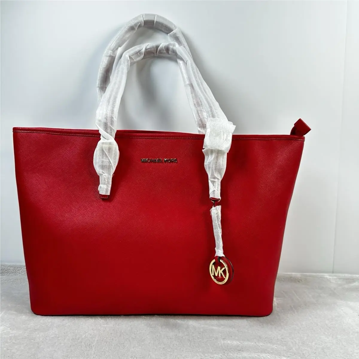 Michael Kors Jet Set Large Red Tote Traveler Multifunction - 30T5GTVT2L