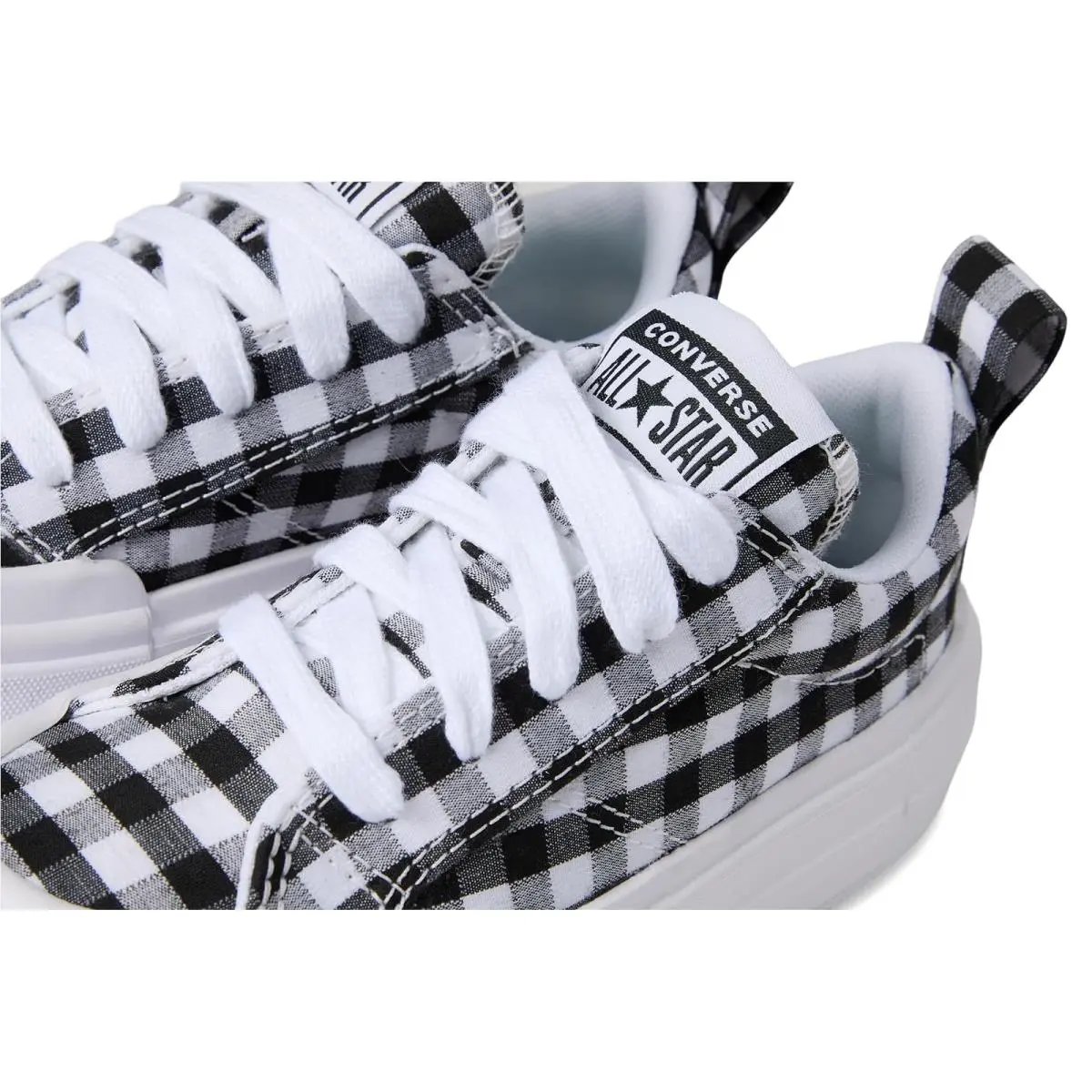 Converse shoes - White/Black/White 11