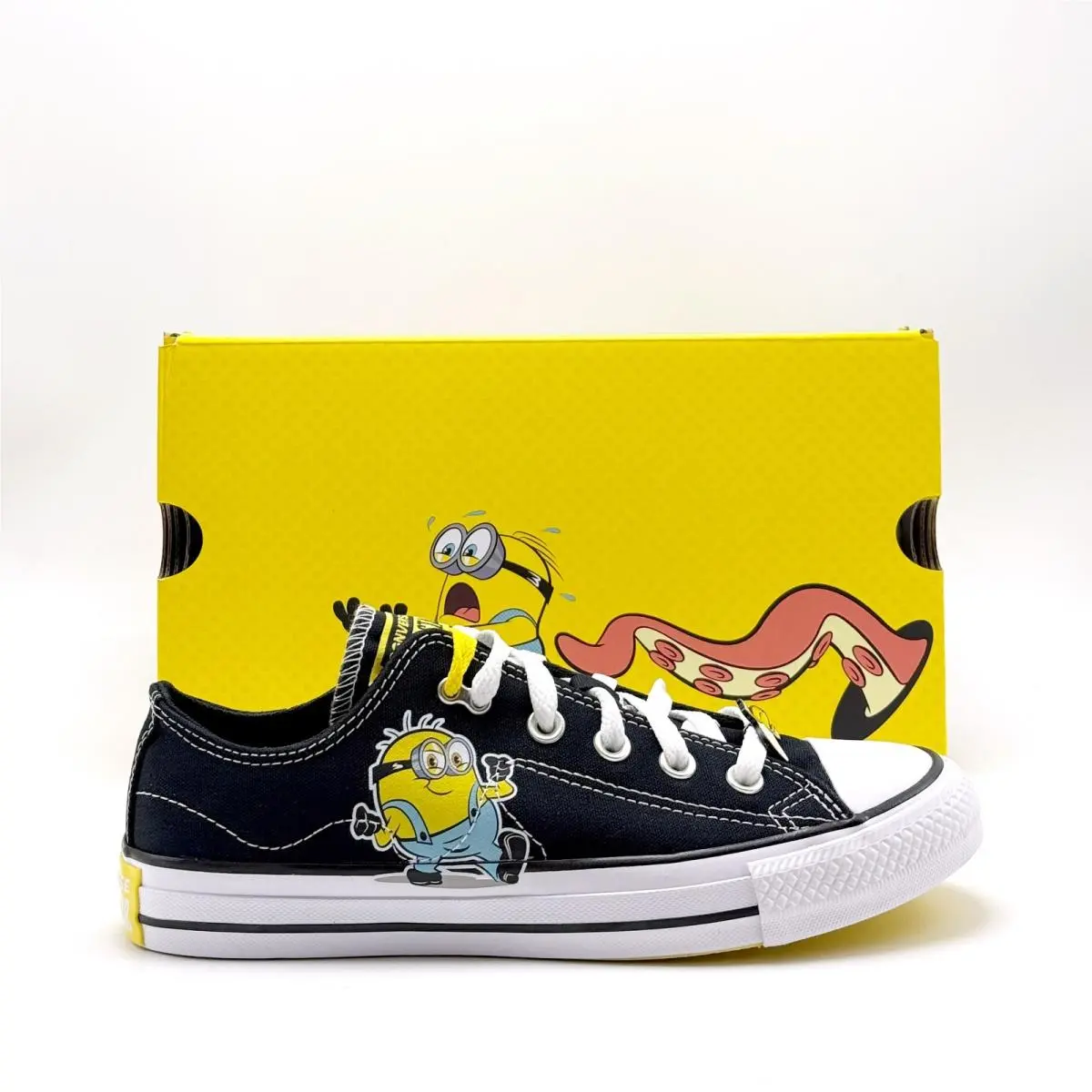 Unisex Converse Chuck Taylor All Star OX X Minions Black A21404C