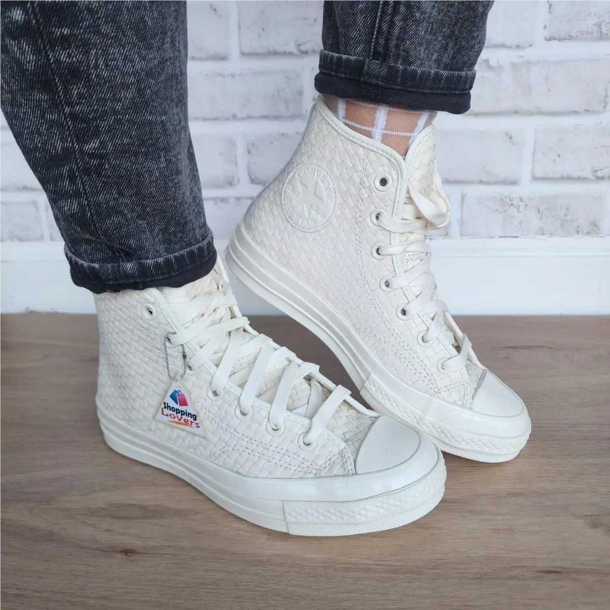 Converse Chuck 70 Woven Leather Hi Sz 9 Women`s Shoes Sneakers Beige A16402C