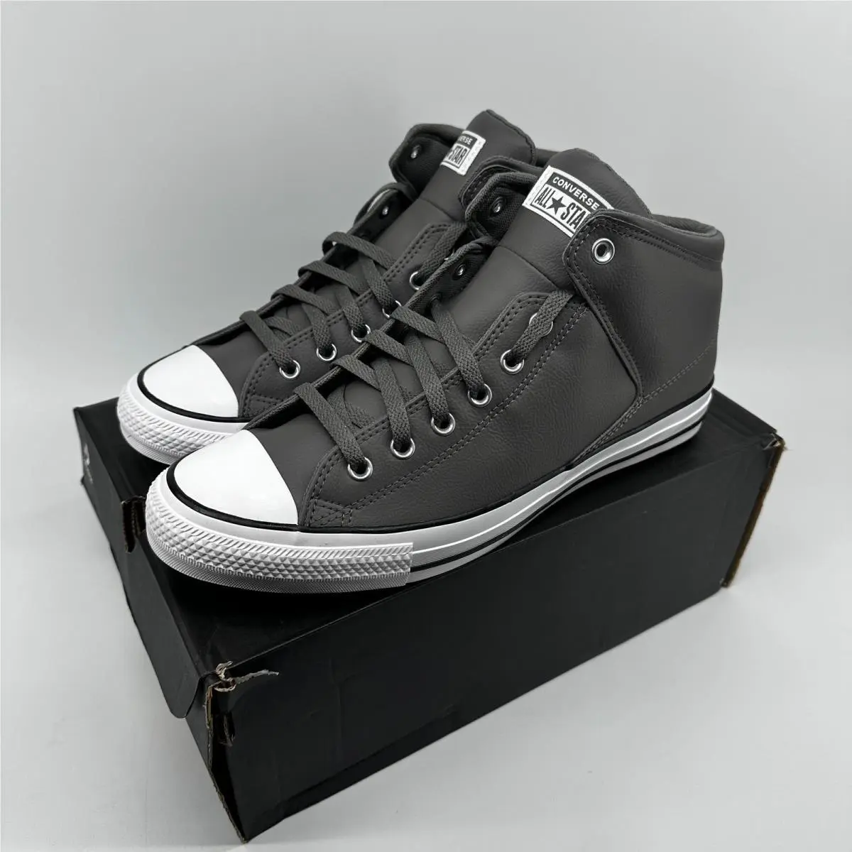 Converse Chuck Taylor All Star Shoes Mens Size 7 Gray Leather High Top Sneakers