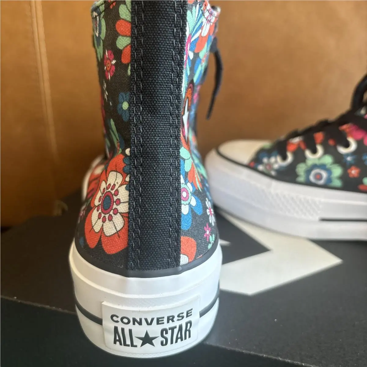 Converse shoes - Converse Chuck Taylor - Chuck Taylor - Multicolor 14