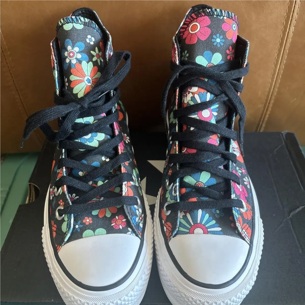 Converse shoes - Converse Chuck Taylor - Chuck Taylor - Multicolor 1