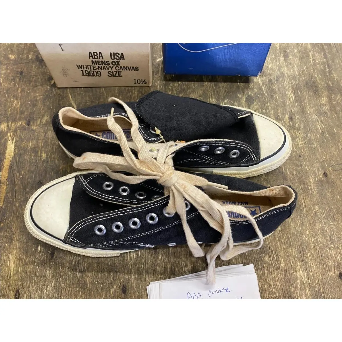 Converse shoes - Black 2
