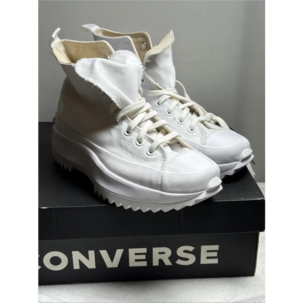 Converse Ctas Run Star Hike Men’s 9.5 Womens 11