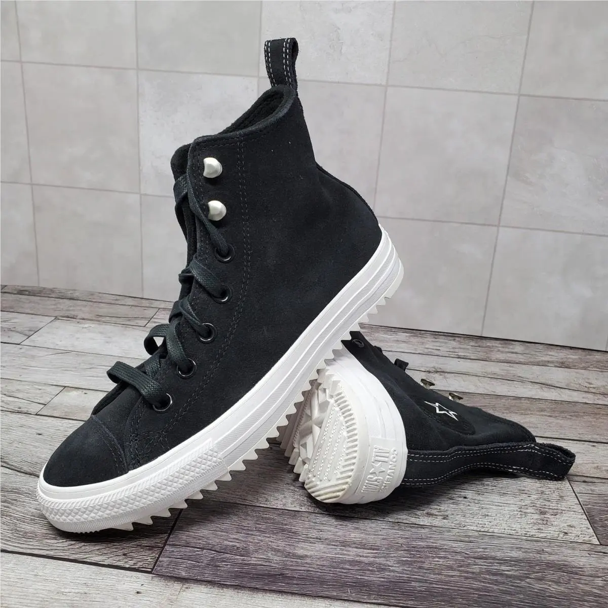 Converse Ctas Hiker HI Black Suede Shoes Sneaker 565236C Women`s Size 7