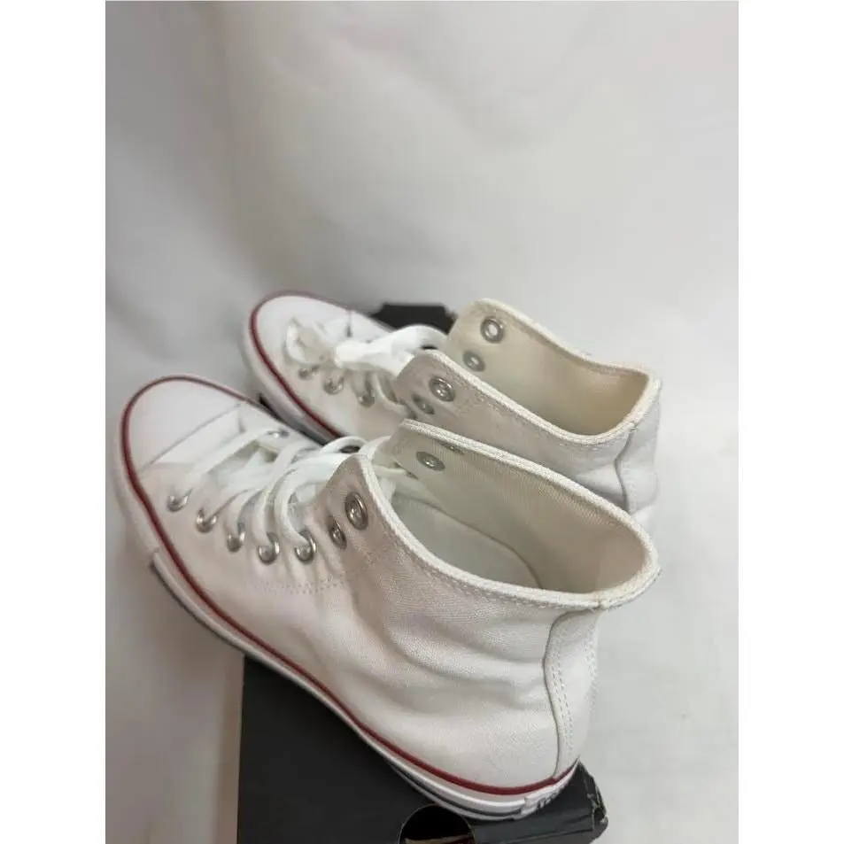 Converse shoes - White 3