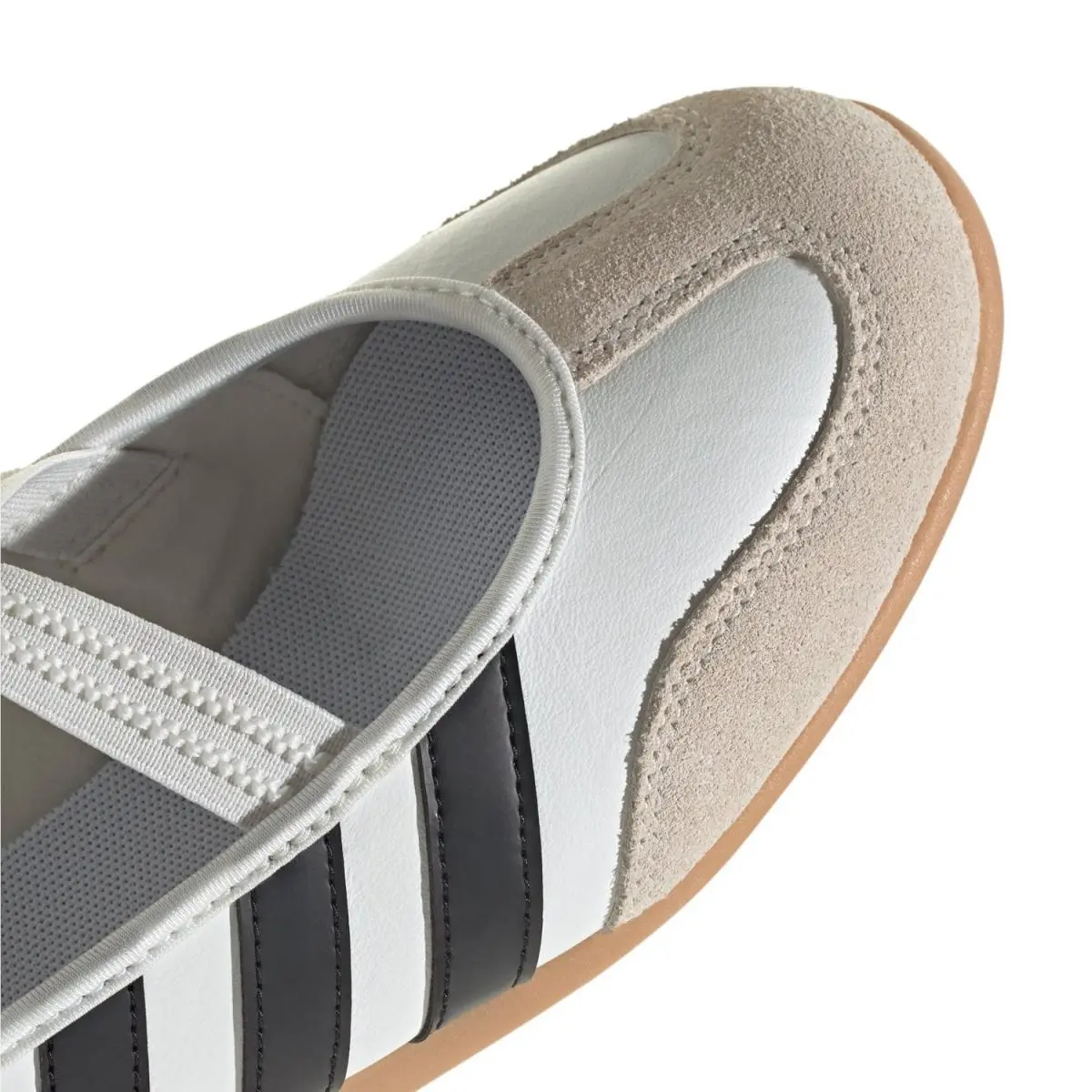 Adidas shoes - White/Black 5