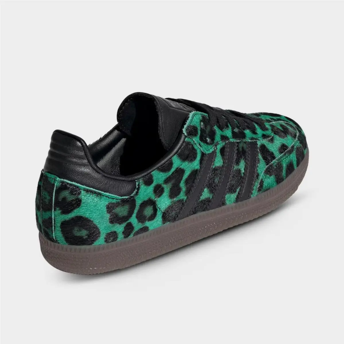 Adidas shoes - HQ9374 350 - Semi Screaming Green/Core Black/Gold Metallic 6