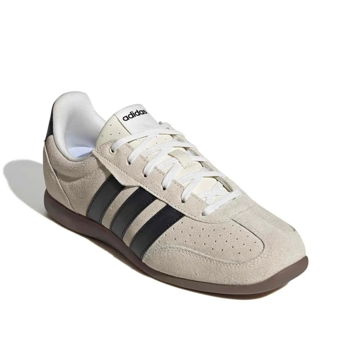 Woman`s Fashion Sneakers Adidas Barreda Lo Sneaker - Off White/Black