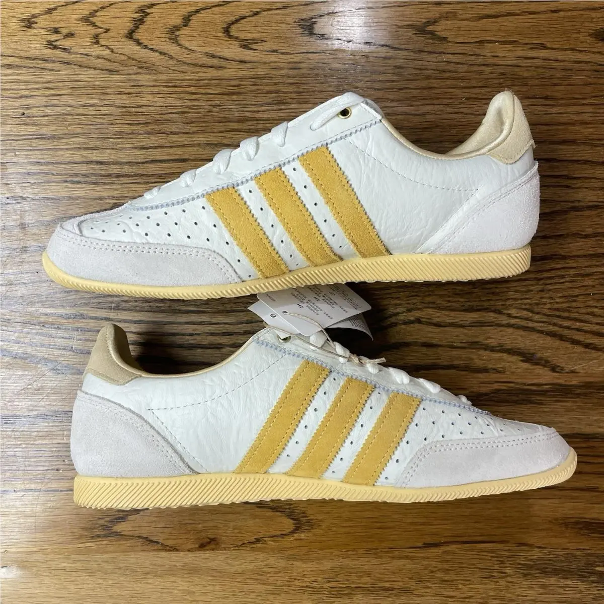 Adidas shoes - Japan - Japan - IG2011 - Off White / Spark / Orange Tint 7