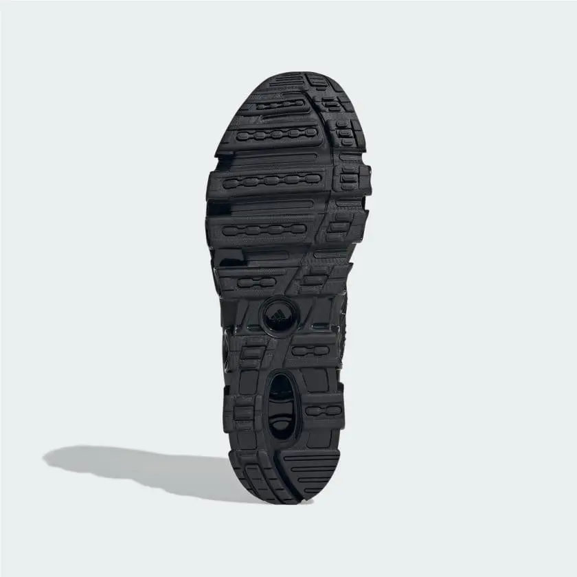 Adidas shoes - Core Black / Core Black / Carbon 1
