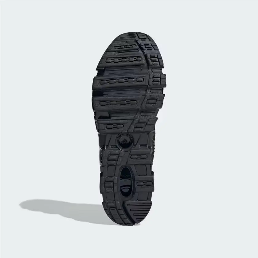 Adidas shoes - Core Black / Core Black / Carbon