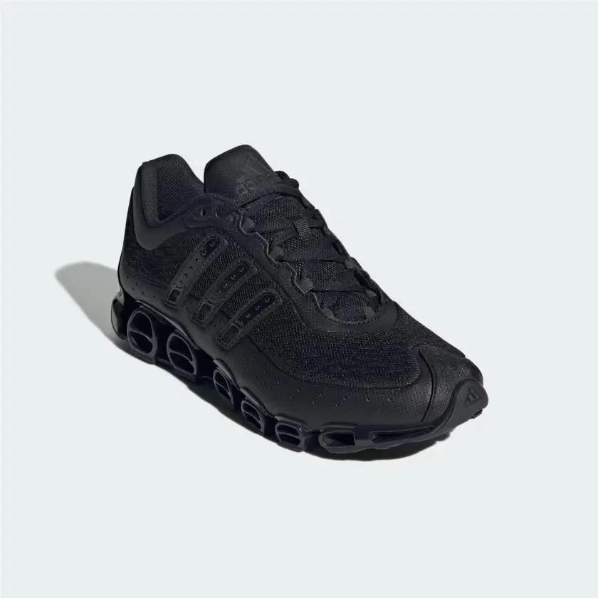 Adidas shoes - Core Black / Core Black / Carbon