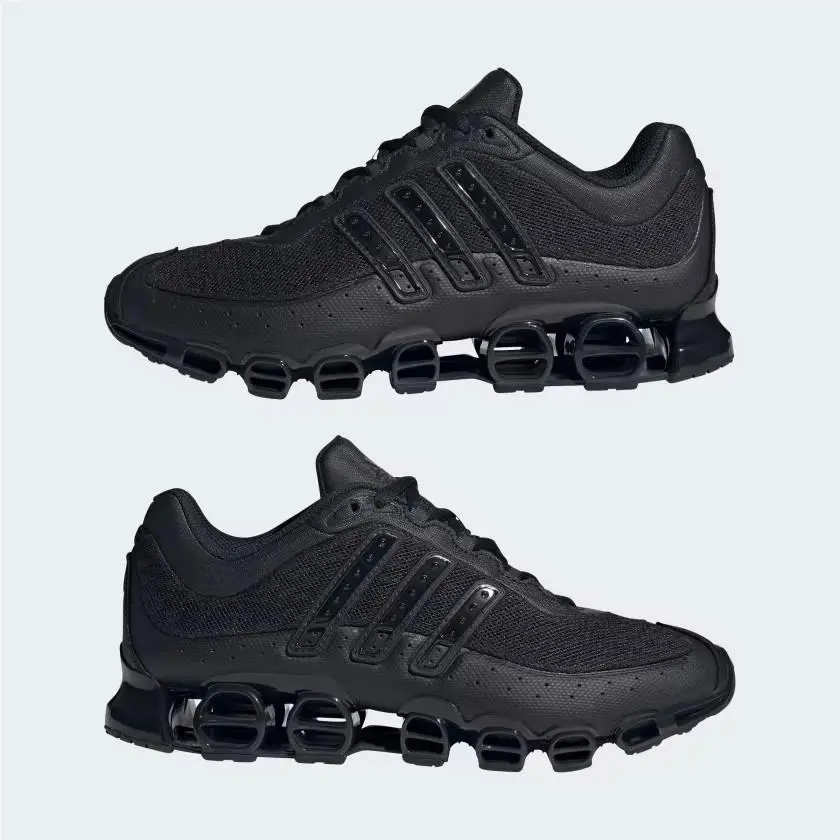 Adidas shoes - Core Black / Core Black / Carbon
