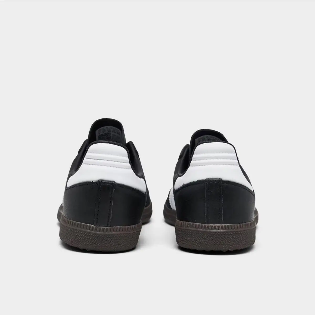 Adidas shoes - IE3678 001 - Core Black/Footwear White/Gum 5 2
