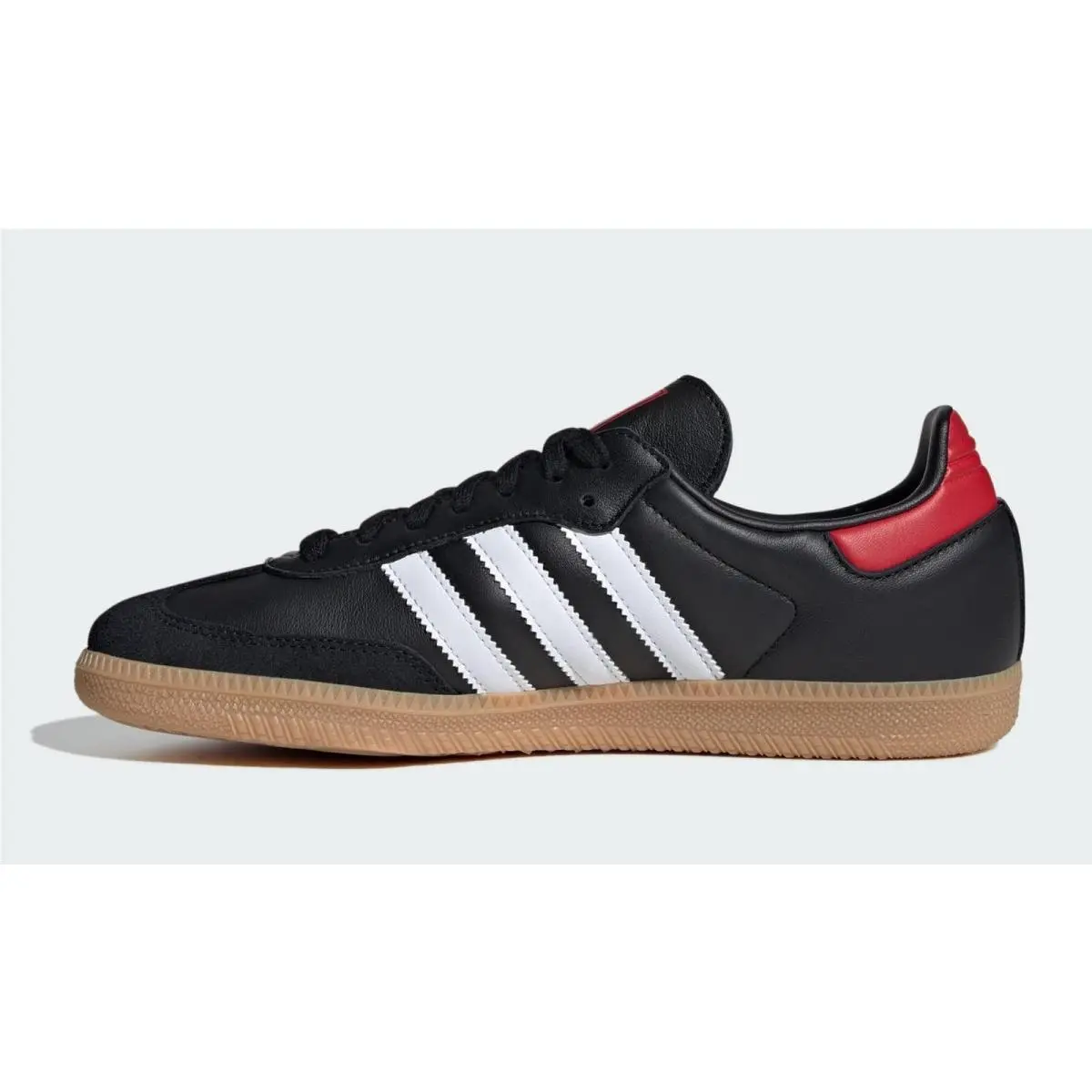 Adidas shoes - Cblack/Ftwwht/Gum3 7