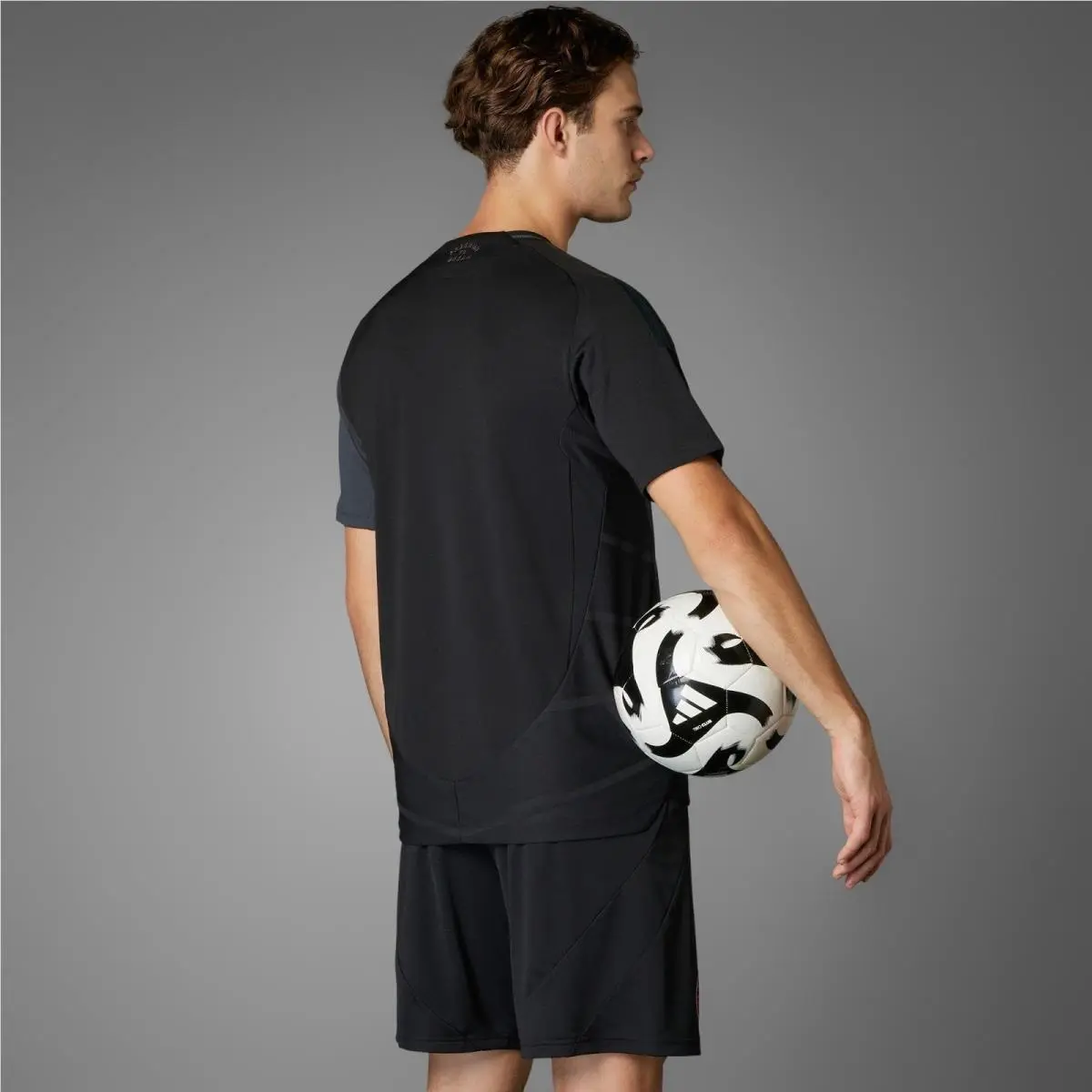 Adidas clothing - Black 2