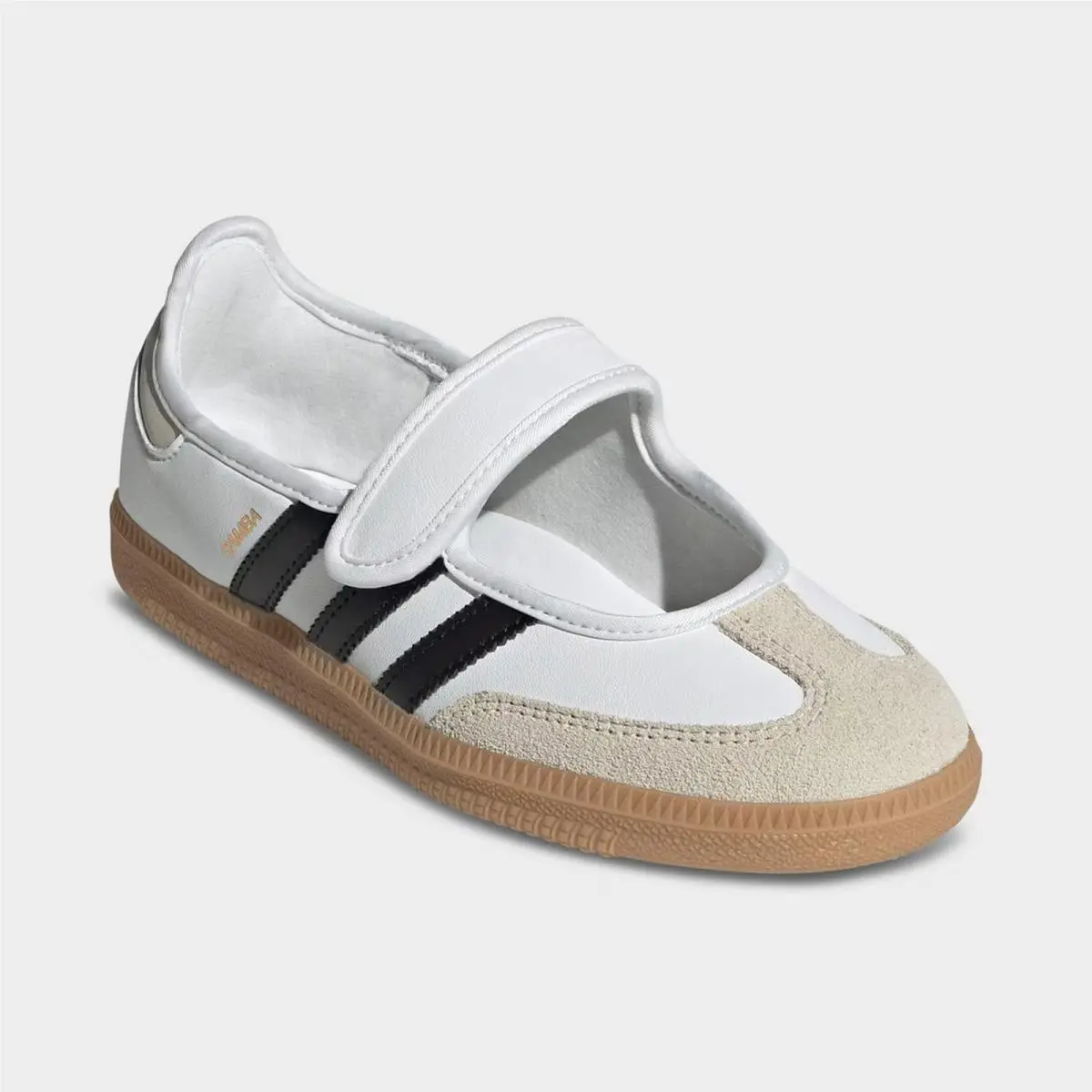 Adidas shoes - JR7436 100 - White/Alumina/Gum 5