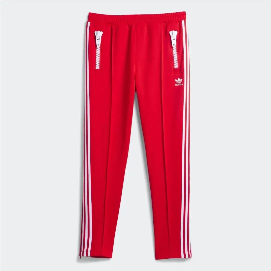 Adidas clothing - adidas Adicolor - Adicolor - HY1816 - Vivid Red 4
