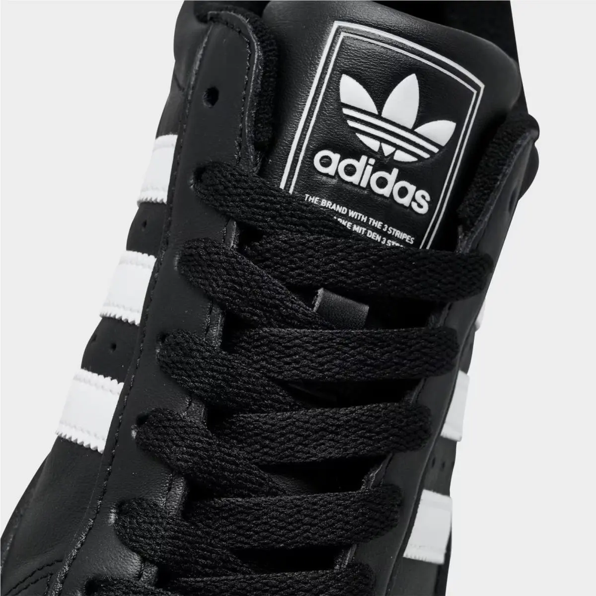 Adidas shoes - JH7033 001 - Core Black/White/Core Black 0