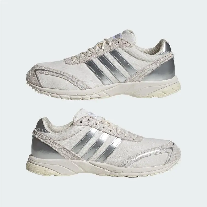 Adidas shoes - Core Black / Core Black / Carbon 11