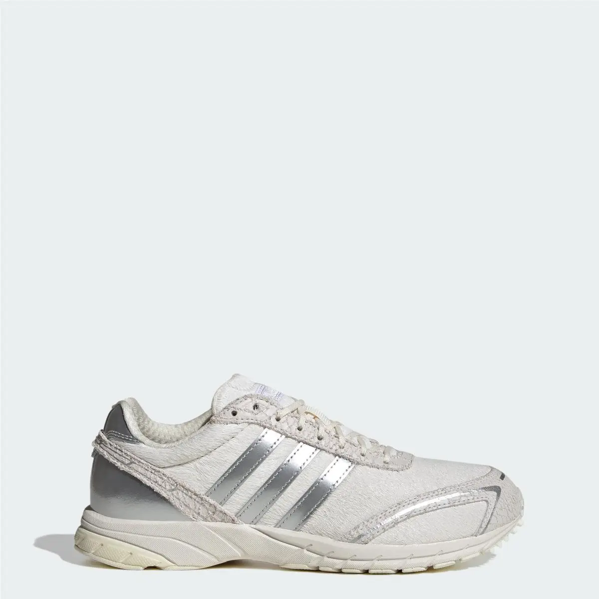 Adidas shoes - Core Black / Core Black / Carbon 5