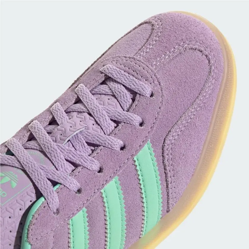 Adidas shoes - Lucid Pink / Lucid Orange / Gum 19