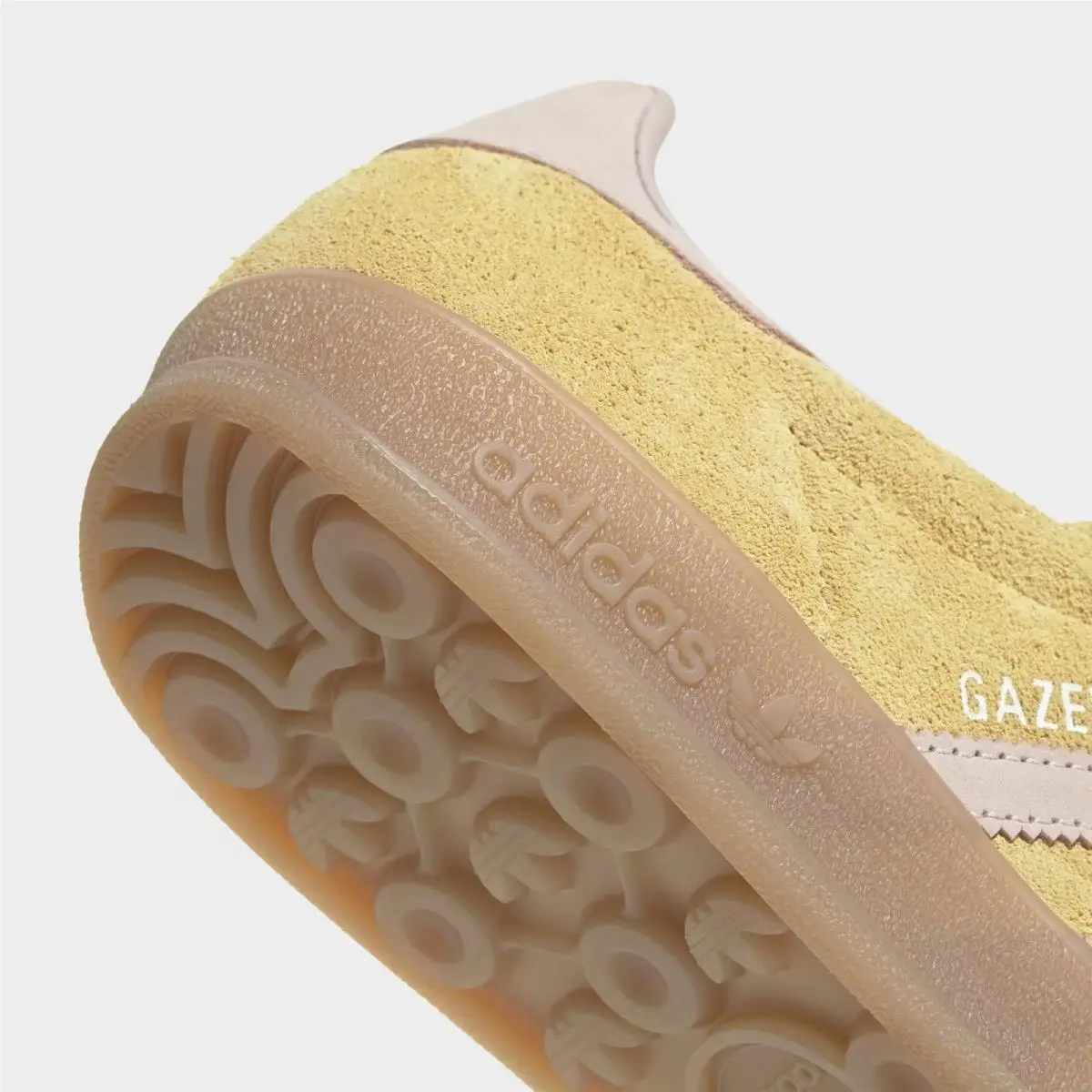 Adidas shoes - IH9220 740 - Almost Yellow/Wonder Quartz/Gum 4