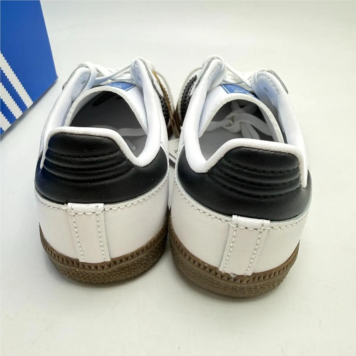 Adidas shoes - adidas Samba OG - Samba - Cloud White/Core Black/Gum 10