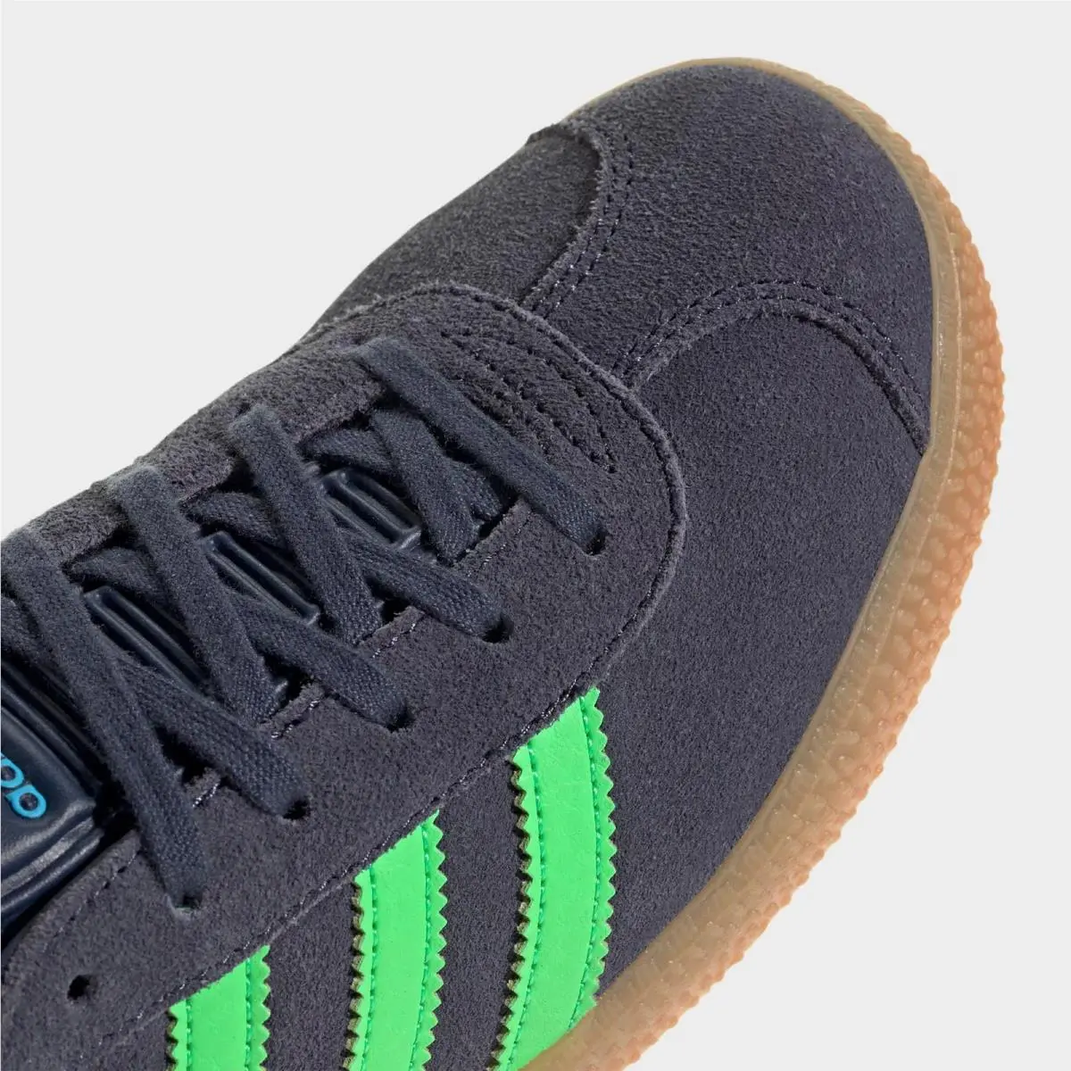 Adidas shoes - IH6466 417 - Shadow Navy/Screaming Green/Lucid Aquamarine 0