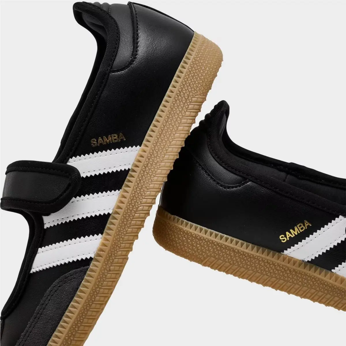 Adidas shoes - JQ6445 100 - Black/Carbon/Core Black 0