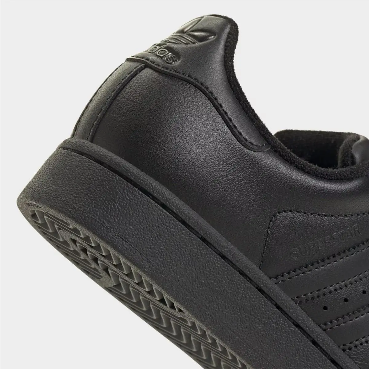 Adidas shoes - JH9979 001 - Black/Black/Black 4