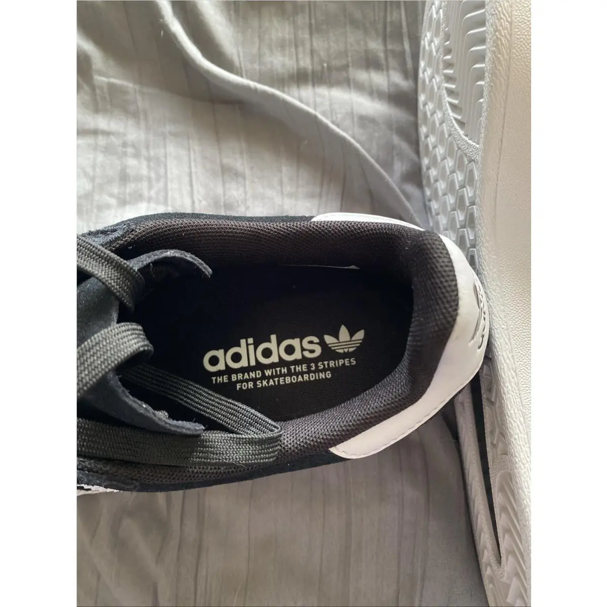 Adidas shoes - B22716 - B22716 - Black 2