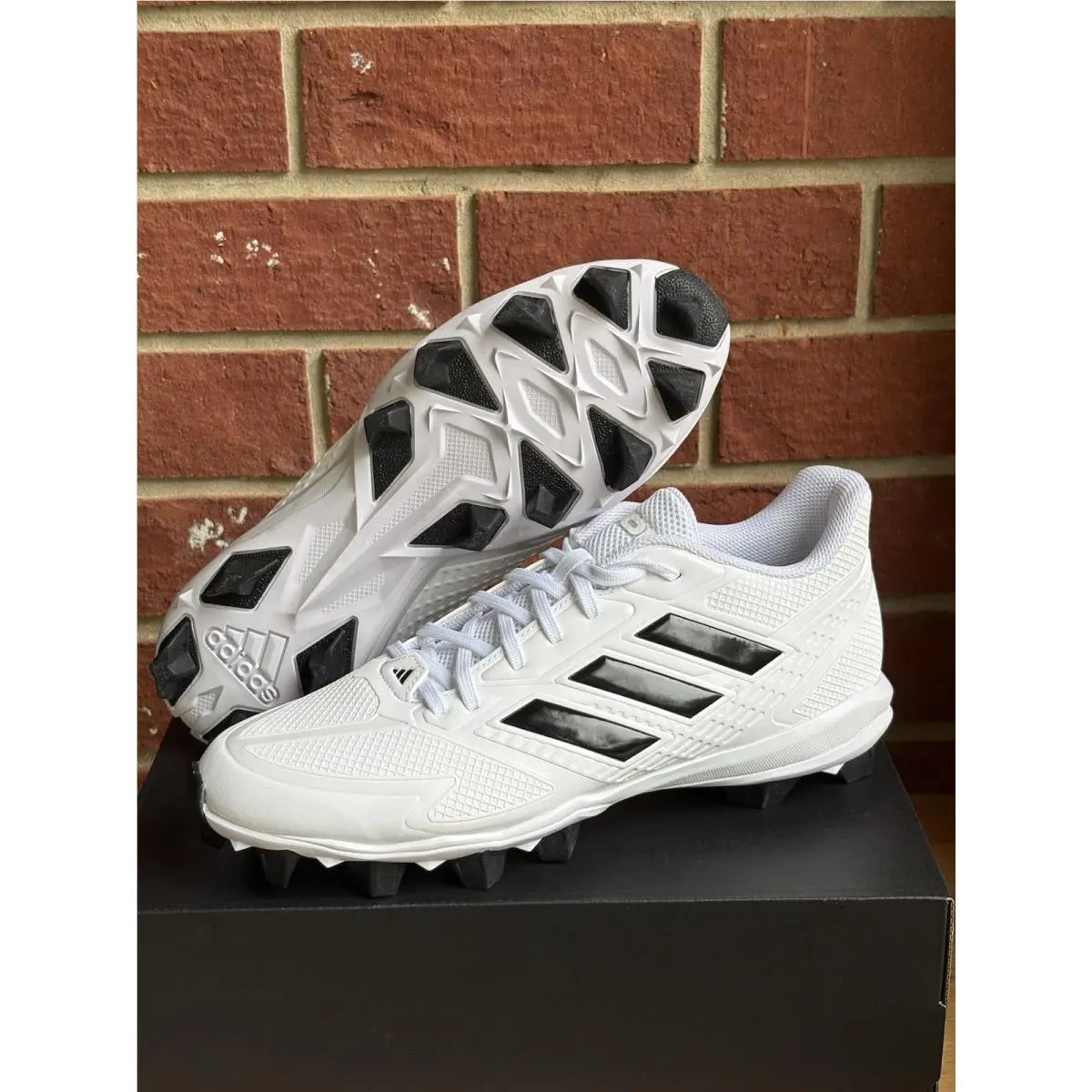 Adidas shoes - adidas Icon 8 - Icon - JQ2562 - White 0